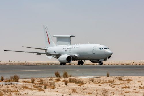 royal-australian-air-force-e-7-wedgetail-aew-c-aircraft-returns-home