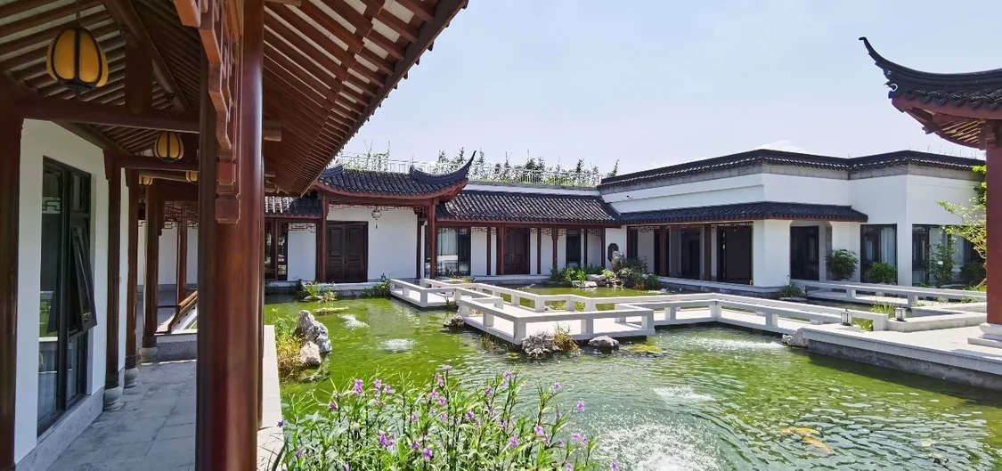 美景如画的东成院子