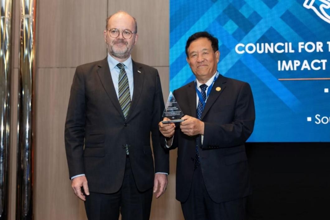 1760018076211.jpg 1760018076211.jpg