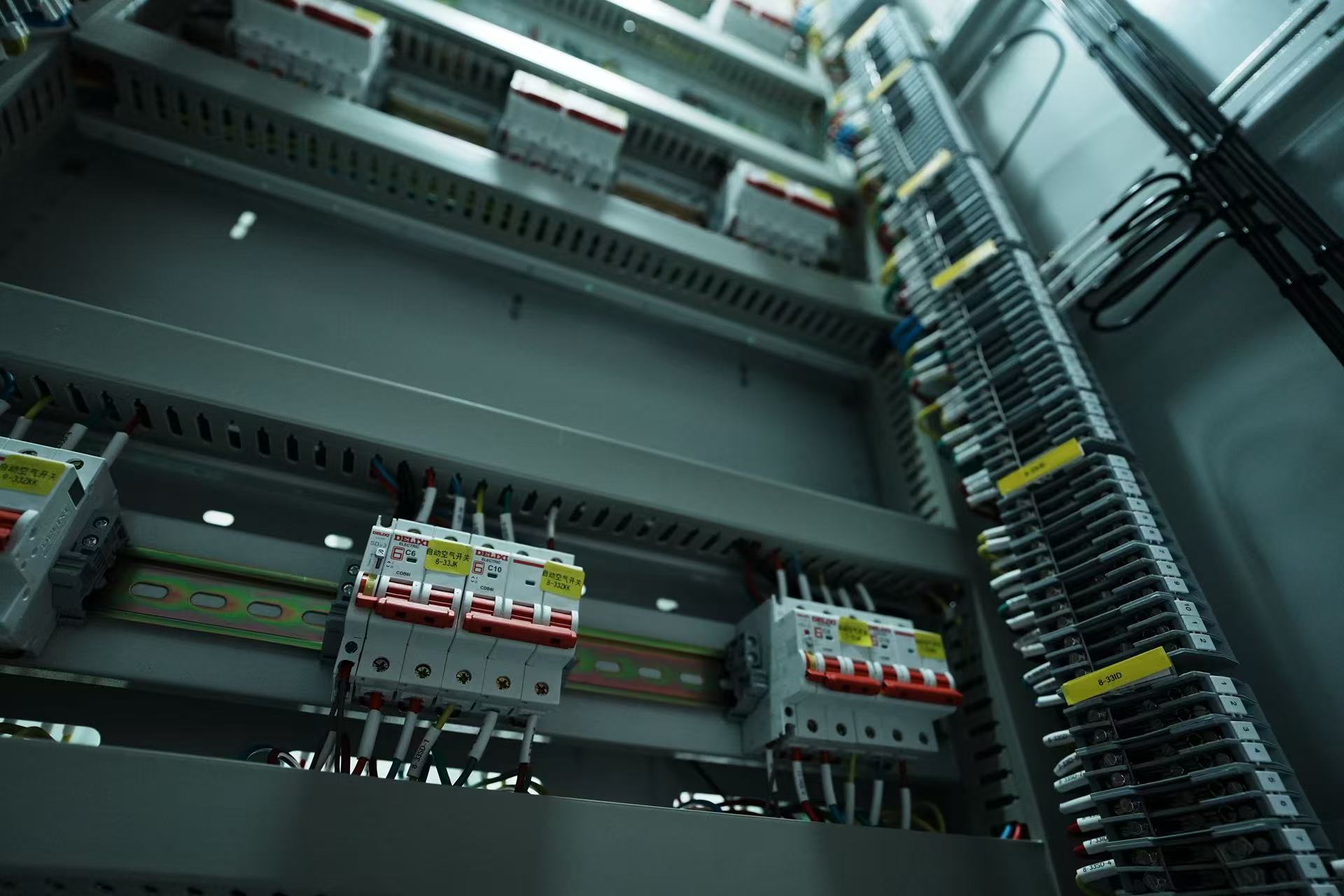 ueditor_img/1765250179.jpeg ad55b880b69841b29bd53e8f42924845~tplv-tt-origin-web_gif.jpeg