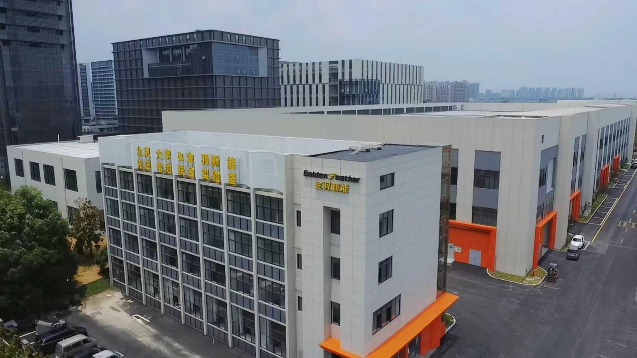  开门红！金羽新能万山固态电池交付工程车辆客户 